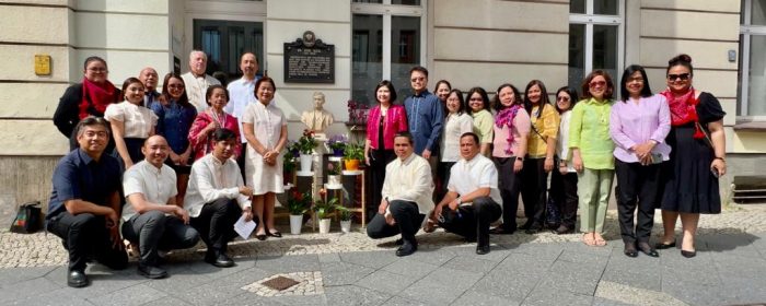 LVP-PR-9-2022 – FILIPINO STUDENTS IN BERLIN PAY TRIBUTE TO PH NATIONAL HERO DR. JOSE RIZAL